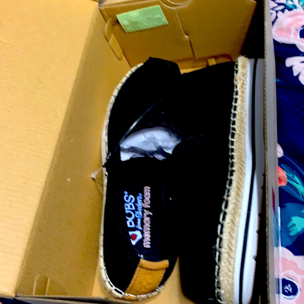 Bobs by Skechers. Black slip on. Memory foam. 6.5w